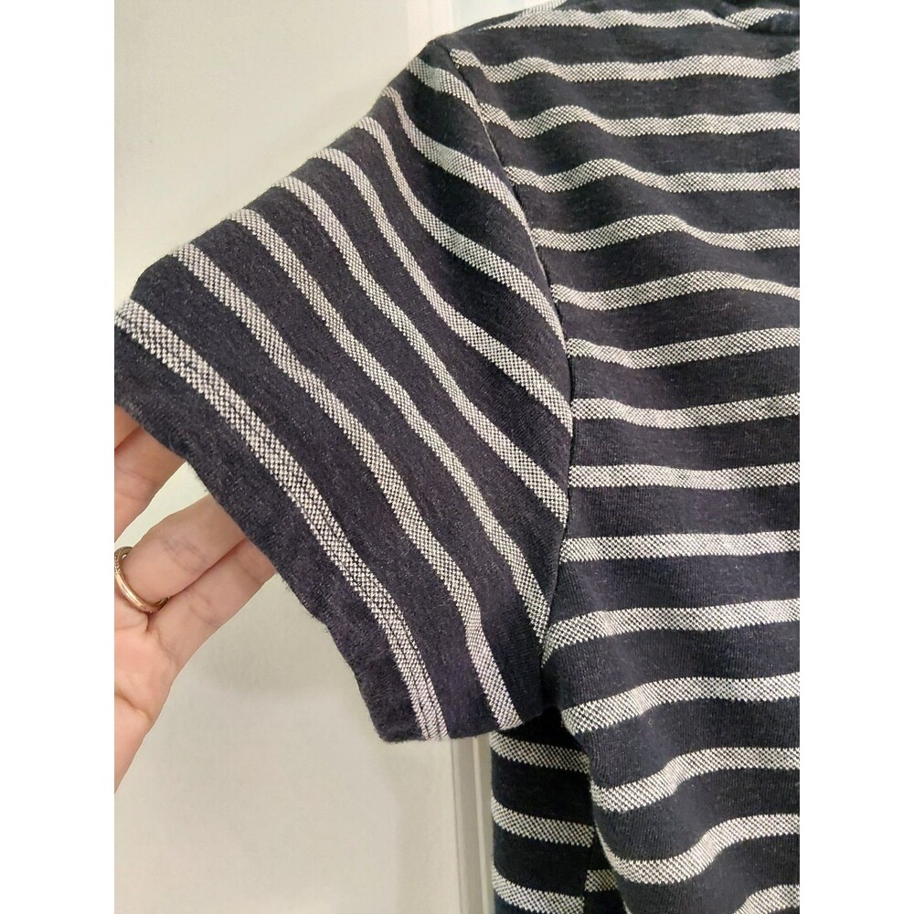 Banana Republic women Navy Stripe Ruffle Top Size Medium Moisture Wicking Cotton - Picture 8 of 15